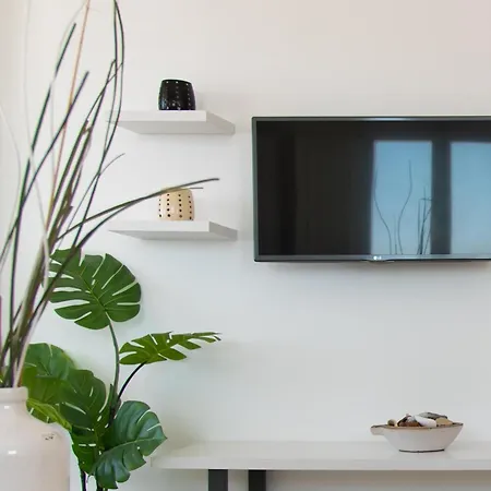 Lemon Tree Hébergement de vacances Áno Meriá