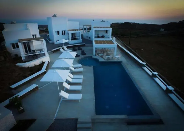 Lemon Tree Houses Ano Meria